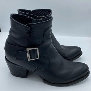 Durango Women's 6" Shorty Black leather‎ Moto western Boots Size 8M